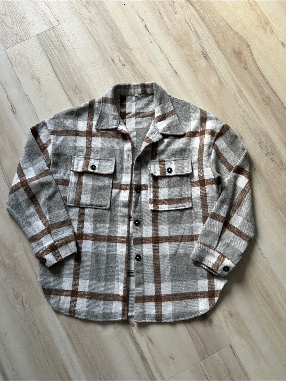 Women’s Plaid Button-Up Shacket in Beige and Brown